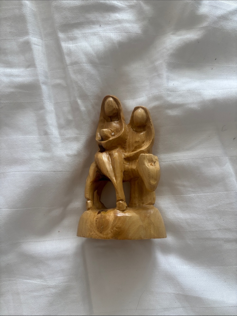 Hand-Carved Wooden Couple Sculpture in Natural Brown